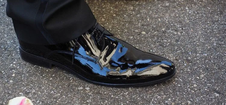 How Do I Clean Patent Leather Shoes: Expert Tips & Tricks How Do I Clean Patent Leather Shoes: Expert Tips & Tricks
